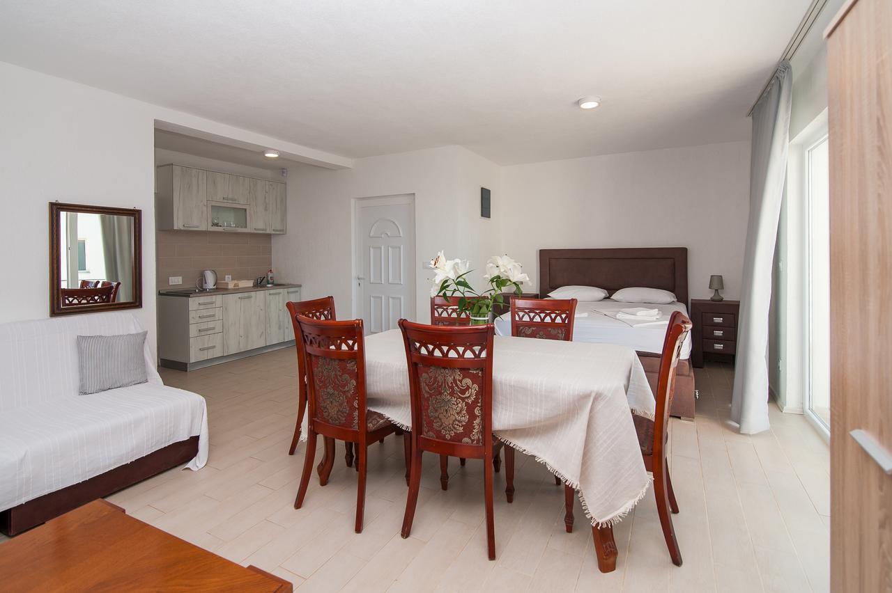 אוטייהא Open Sea Apartments מראה חיצוני תמונה