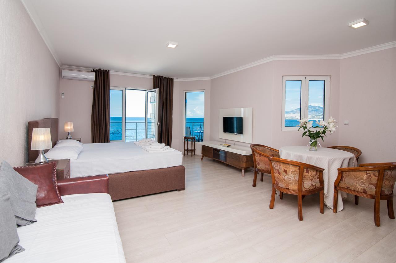 אוטייהא Open Sea Apartments מראה חיצוני תמונה